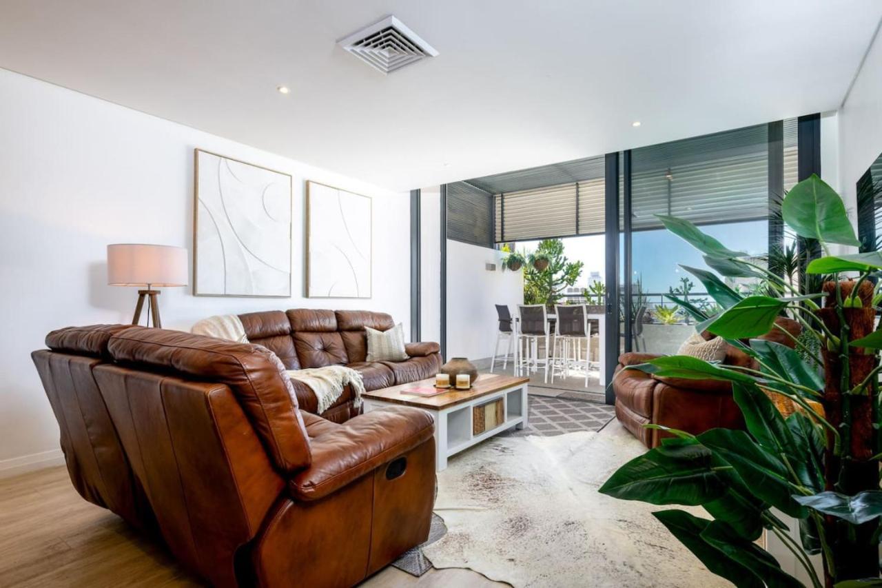 Apartment Stylish Penthouse Beacon Rock 321 With Inverter Durban