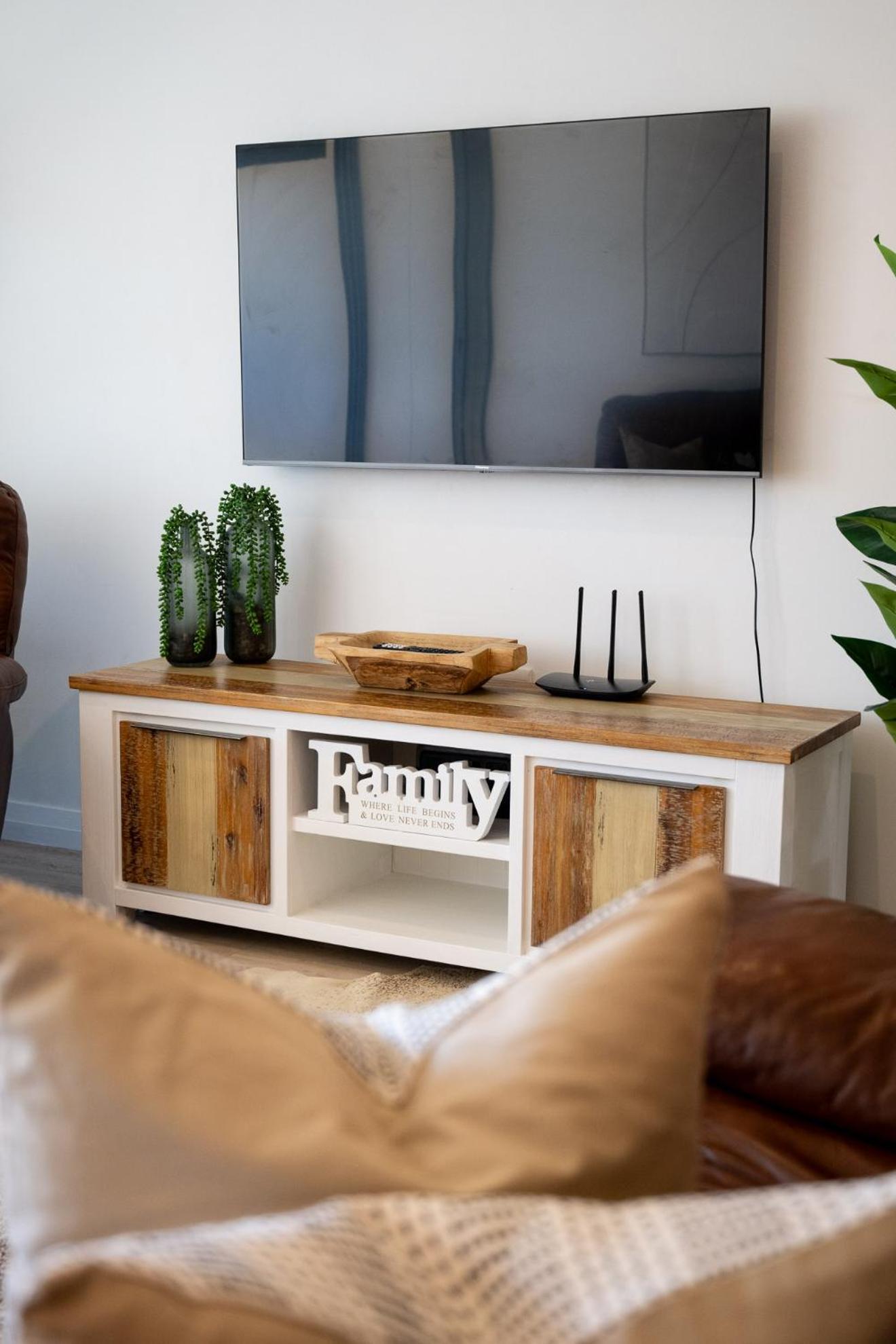 Stylish Penthouse Beacon Rock 321 With Inverter * Durban